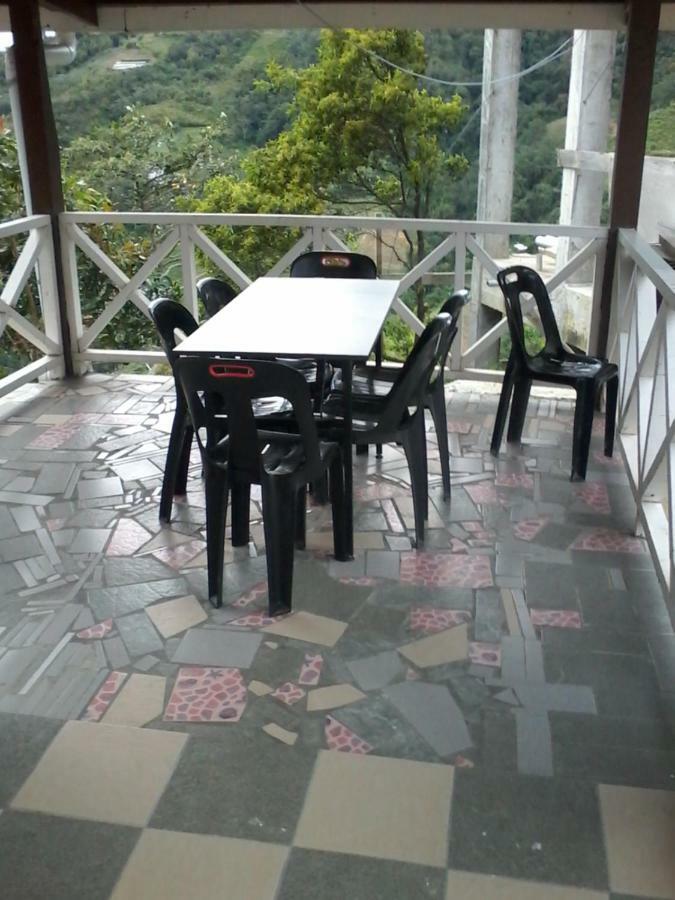 Dongorit Cabin House 1 Kampong Kundassan Esterno foto